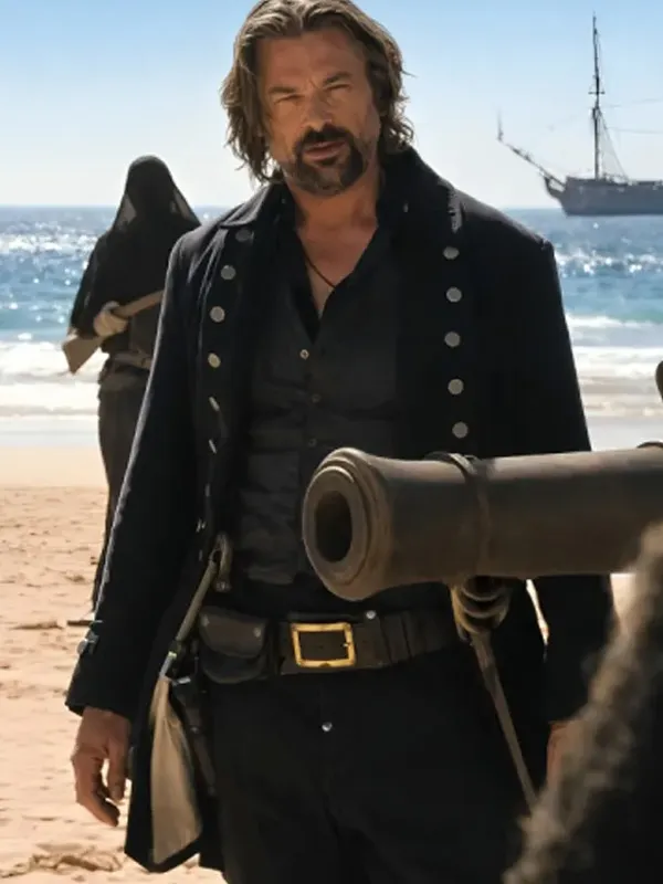 Karl Urban The Bluff Black Coat